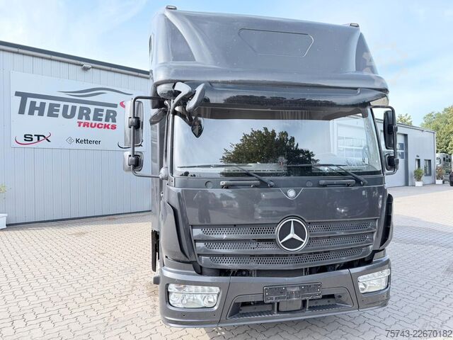 Boskapsbil MERCEDES-BENZ ATEGO 1021  Roelofsen 3  Pferde  Wohnung Dusche