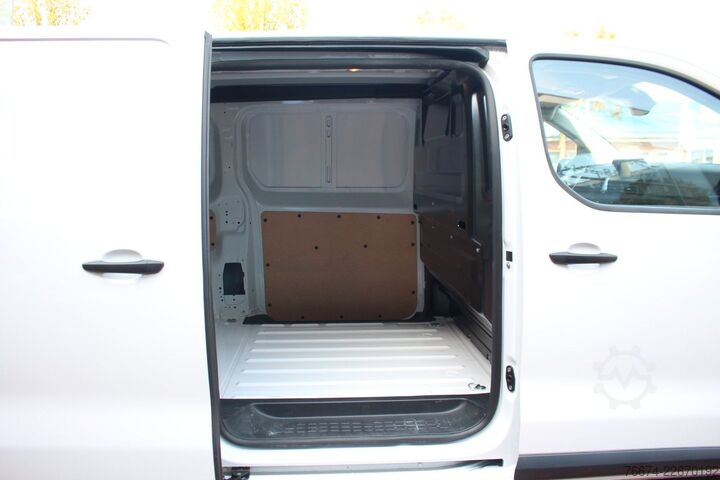 Skåpbil Citroën Jumpy Kasten 2.0 BlueHDi 145 S&S EAT8 Klima AHK