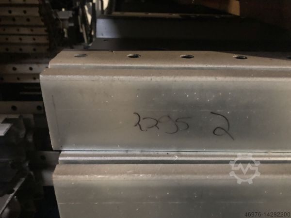 Hossz: 2,294 mm / CS: 300x75x15 mm SSI Schäfer CS Sigma Profil