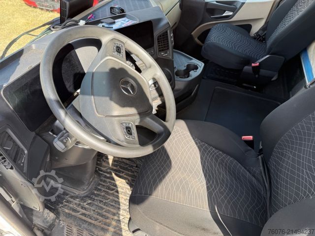 Standaard trekker MERCEDES-BENZ MB 1845 LS Retarder 68 t Ausführung erst 76 Tkm