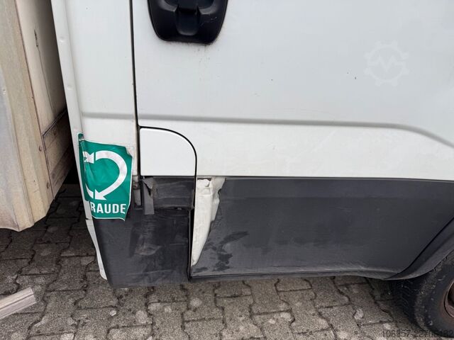 Furgon skrzyniowy IVECO Daily 35C16 3,0L Koffer LBW 750kg Euro6E Seitent