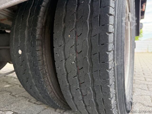 Furgon skrzyniowy IVECO Daily 35C16 3,0L Koffer LBW 750kg Euro6E Seitent