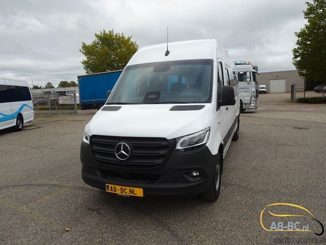 Touringcar MERCEDES-BENZ eSprinter 17 Sitze Electric Range: 465 km