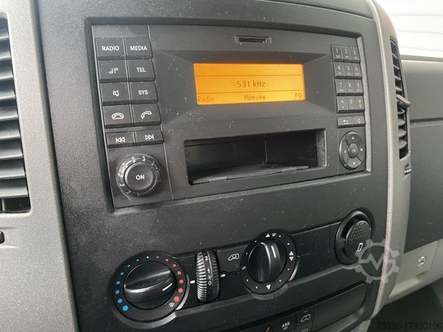 Kühltransporter MERCEDES-BENZ Sprinter 316 CDI 4x4 MAXI Carrier Pulsor 350