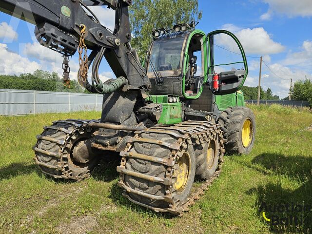 Maszyna do zbiorów John Deere 1170 E