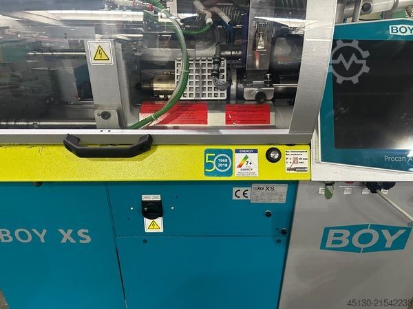 Injection molding machine BOY XS