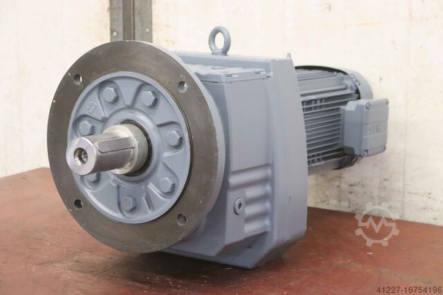 Motorreductor 5,5 kW 53 rpm SEW-Eurodrive RF97 DRN132S4/TF