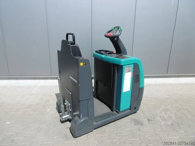 Tažný traktor JUNGHEINRICH EZS 350