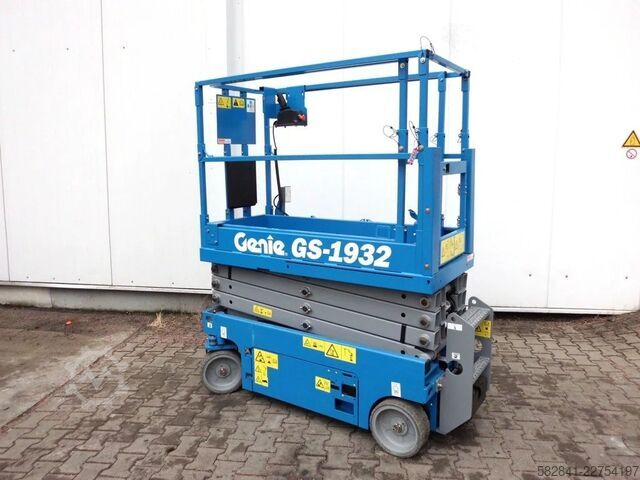 Chariot de manutention Genie GS 1932 /bj2011