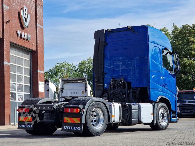 Standaard-SZM Volvo FH 13.500 Globetrotter 4x2 - PTO/Hydraulic - Na...