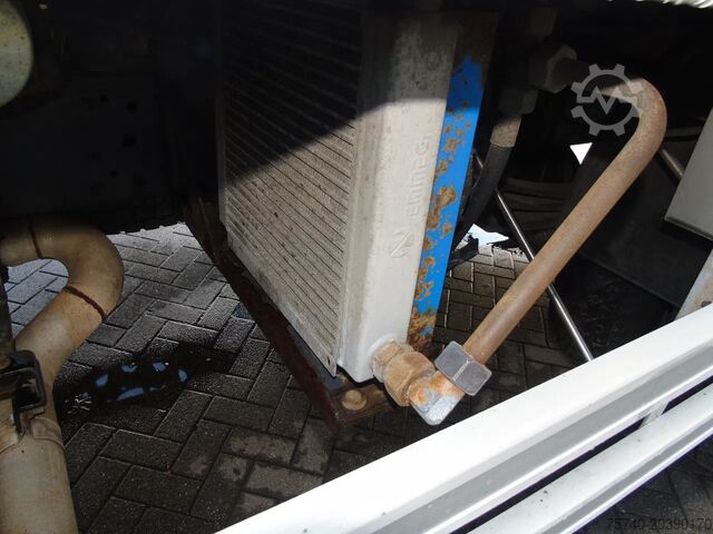 Hebebühne DAF CF 65.280 + 33 METER + big platform persons /400kg