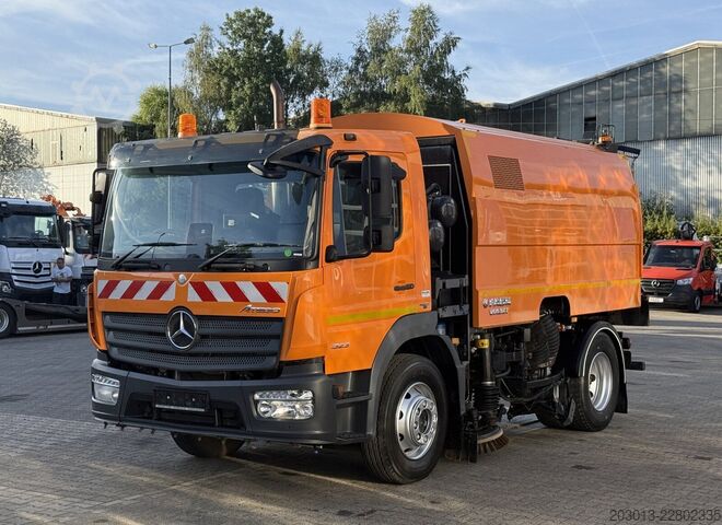 Silniční zametač MERCEDES-BENZ ATEGO 1323 Kehrmaschine FAUN VIAJET