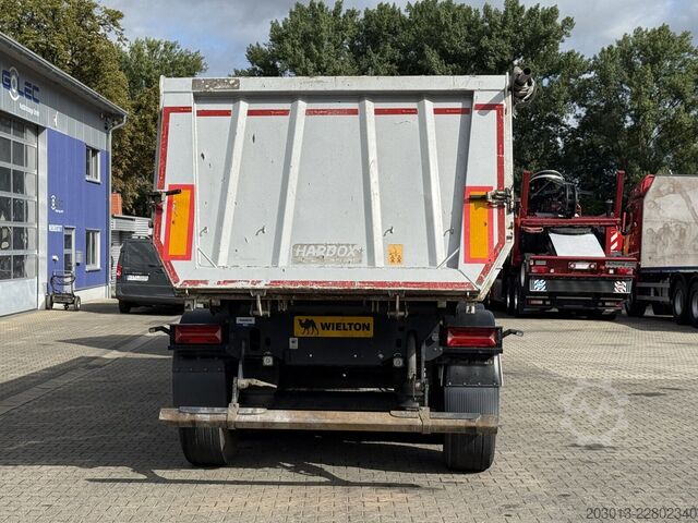 Sklopný návěs WIELTON NW3 Kippauflieger 3 Achse 28 m³