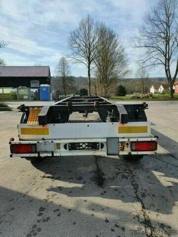 Chassis Schmitz Cargobull 4 x Lafette Standard elox/verzinkt TÜV NEU! 4 x...