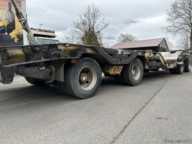 Nízký nakladač Müller-Mitteltal T4 4-Achs Tieflader Radmulden luftgefedert T4 4...