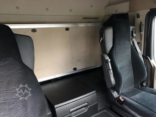 Volumul SZM Mercedes-Benz Actros 1845 LS LOW MEGA Streamspace Intarder