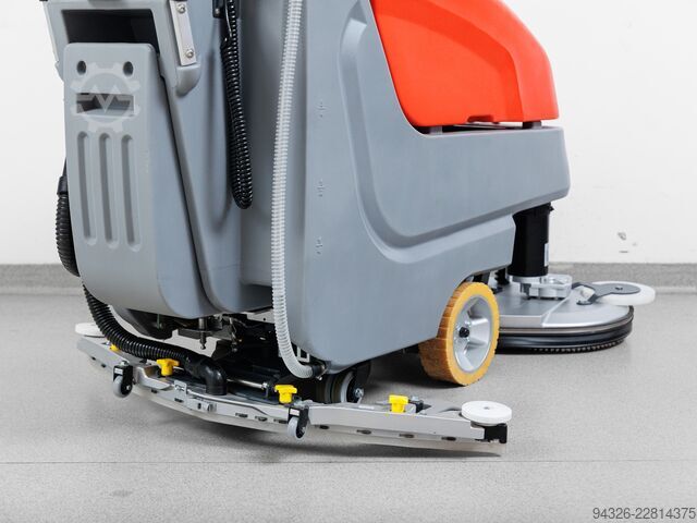 SZOROWARKA HAKO B90 CL TB850 N. BATERIE Hako Scrubmaster B90 CL TB850 - 2019y - 335h
