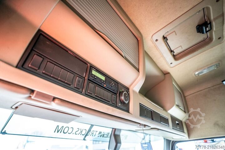 Standard tractor VOLVO FMX 460 GLOB VEB+