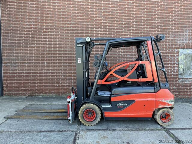 Carrello elevatore elettrico a 4 ruote Linde E35L-01