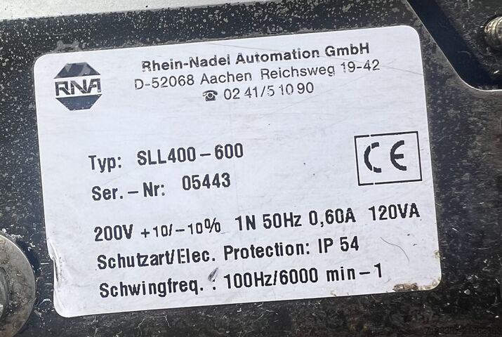 Vibrační dopravník RNA SRC-N 400-2L und SLL 400-600
