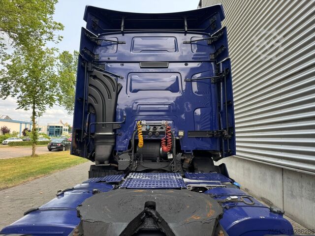 Standaard-SZM Renault T 430 / 2 Tanks / Refrigerator / Euro 6