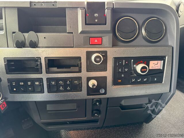 Standard-SZM Renault T 460 / Refrigarator / Euro 6 / 2 Beds