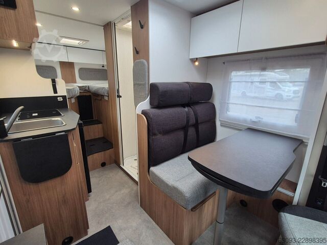 Autocaravana semi-integrada CHAUSSON S697 Titanium Line *MJ27*Arctic*Outdoor*Autom.