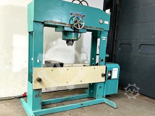 Prensa de taller Sahinler DK 1570-150