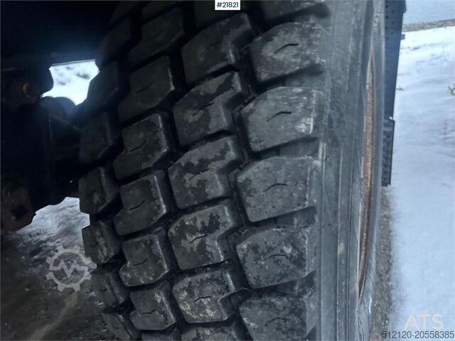 Krone 3 axle thermo trailer w/ carrier aggregate Krone 3 axle thermo trailer w/ carrier aggregate