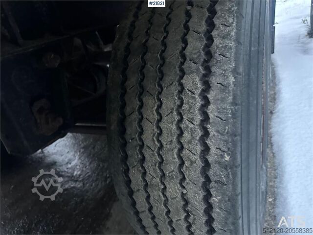 Krone 3 axle thermo trailer w/ carrier aggregate Krone 3 axle thermo trailer w/ carrier aggregate