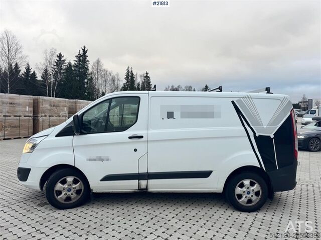 Yüksek tavanlı istasyon vagonu Ford Transit 4x2 Van with 2 Sets of Tires