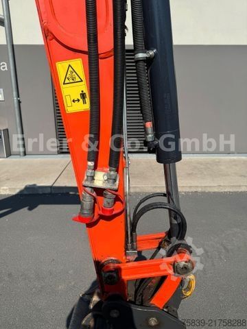 Mini ekskavatör KUBOTA KX 027-4, POWERTILT,  1 Grabenräumer, 1 TL