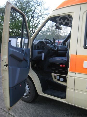Husbil MERCEDES-BENZ 312 D-KA Sprinter Einsatzleitung (ex-RTW) BINZ