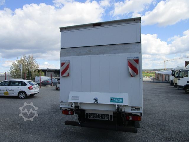 Skåpbil PEUGEOT Boxer 2,2L 165PS *MAXI+LBW+KLIMA+3-Sitze+4,27m*