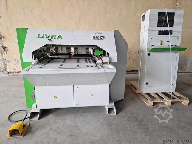 CNC duplicerende boormachine HIRZT Livra/B