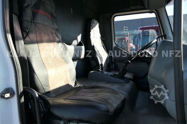 LKW-Fahrgestell RENAULT MIDLUM 220 Fahrgestell alte Tacho