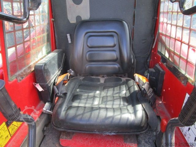 Graaflaadmachine Bobcat S 70 - Kompaktlader mit Schaufel