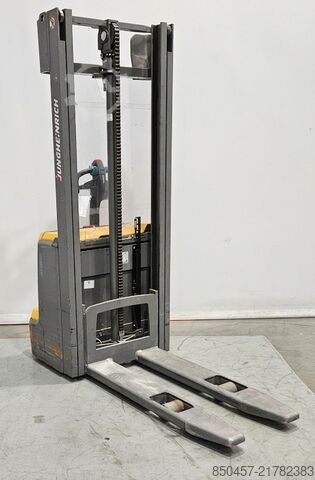 Palet İstifleyiciler Jungheinrich EJC 112 LI ION 3.2m/ 698h/ 2020y