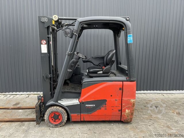 Elektrisk trehjulsgaffeltruck Linde E16H-02