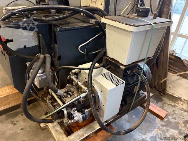 Mouldere WEINIG HYDROMAT 23