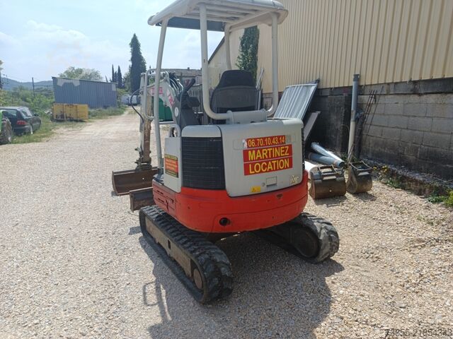 Mini Excavator  < 7t Takeuchi TB23R with 3 excavator buckets