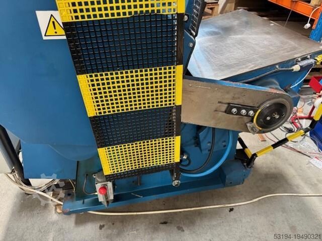 Strati 27 Stanzmaschine Strati 27 