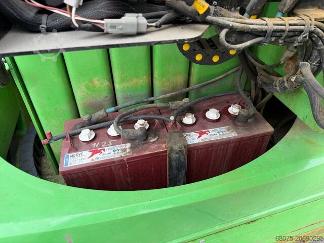 Leddelt teleskopisk arbejdsplatform JLG Toucan 12 E Plus