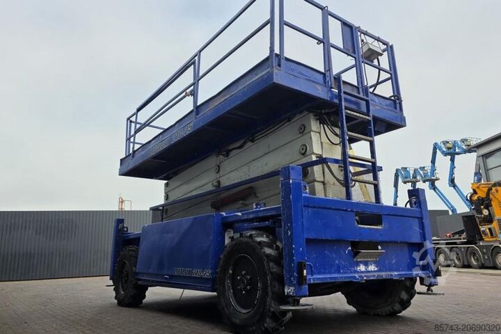 Przegubowa teleskopowa platforma robocza Liftlux SL210-25D4WDS/P Diesel, Hydraulic Deck Extension,