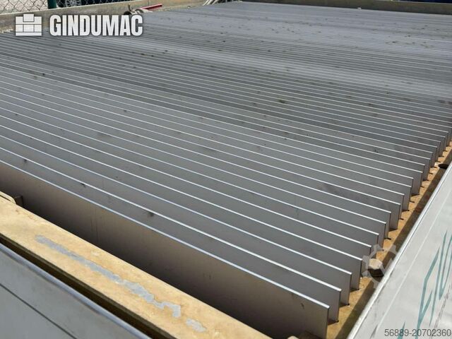 Su jeti̇ kesi̇m maki̇nesi̇ Flow MACH 3 3020B