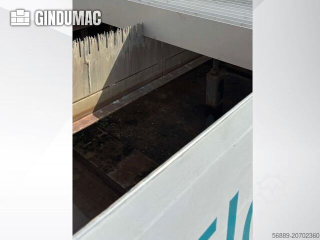 Su jeti̇ kesi̇m maki̇nesi̇ Flow MACH 3 3020B