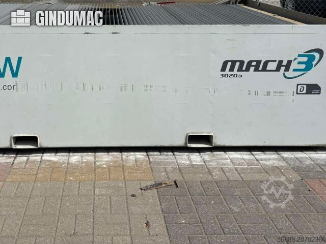 Su jeti̇ kesi̇m maki̇nesi̇ Flow MACH 3 3020B