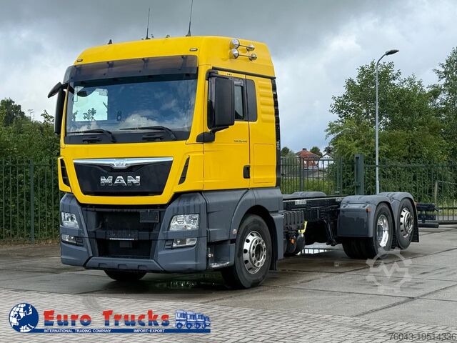 Chassis met cabine MAN TGX 26.440