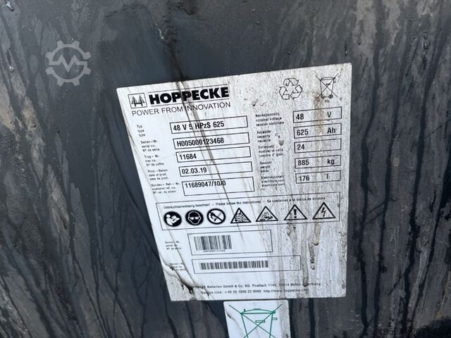 Elektrikli 3 tekerlekli forklift Linde E16-02