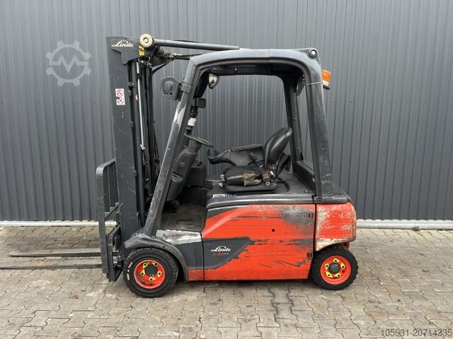 Stivuitor electric cu 4 roți Linde E20PL-02